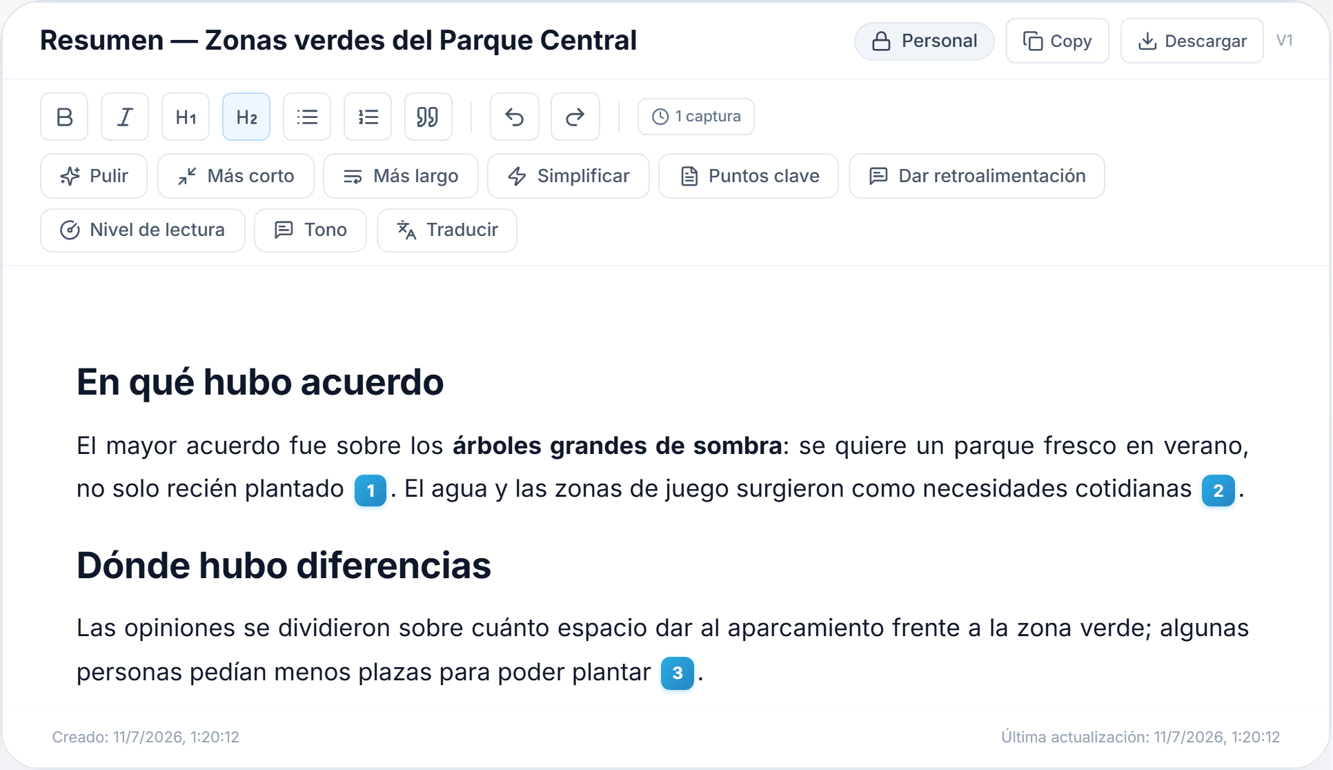 Un documento en el lienzo: la barra de formato, las acciones de reescritura con IA (Pulir, Simplificar, Traducir…) y las marcas de cita en el texto.